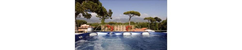 Hotel Viscardo Forte dei Marmi Buitenkant foto